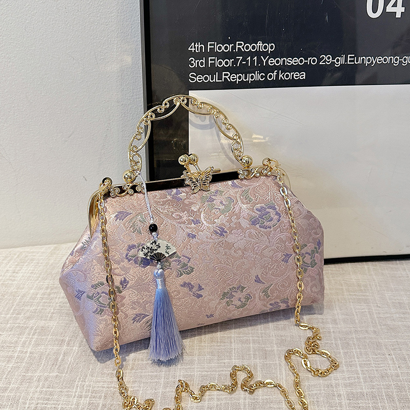 Bohemian Embroidered Shoulder  - Embroidery Ideas For Bags recension och pris